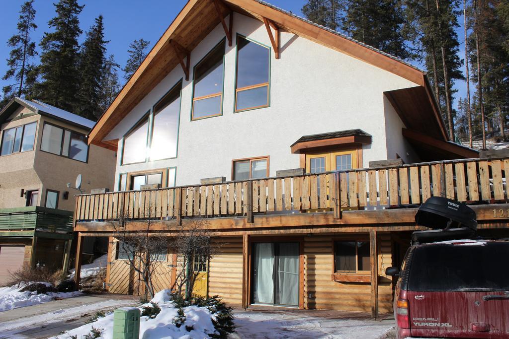 A Gem Inn The Rockies Jasper Ruang foto